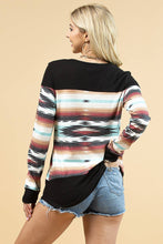 X114-ALEXA COLOR BLOCK AZTEC HACCI TOP