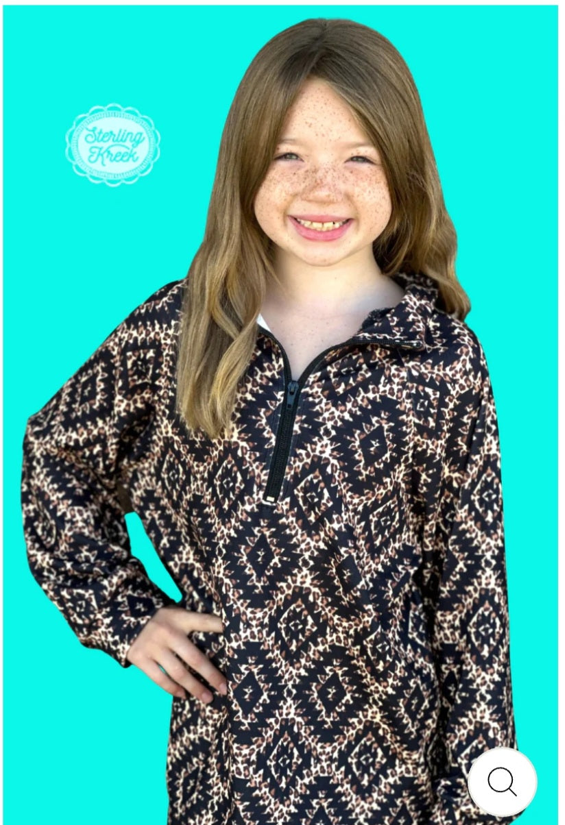 Sterling Kreek Can't Spot Me Pullover - Tween girls