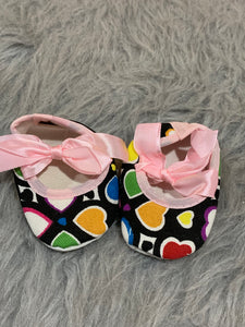 Girl’s Heart Crib Shoe