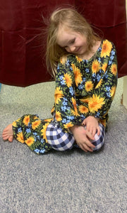 Girl's Blue Floral Outfit
