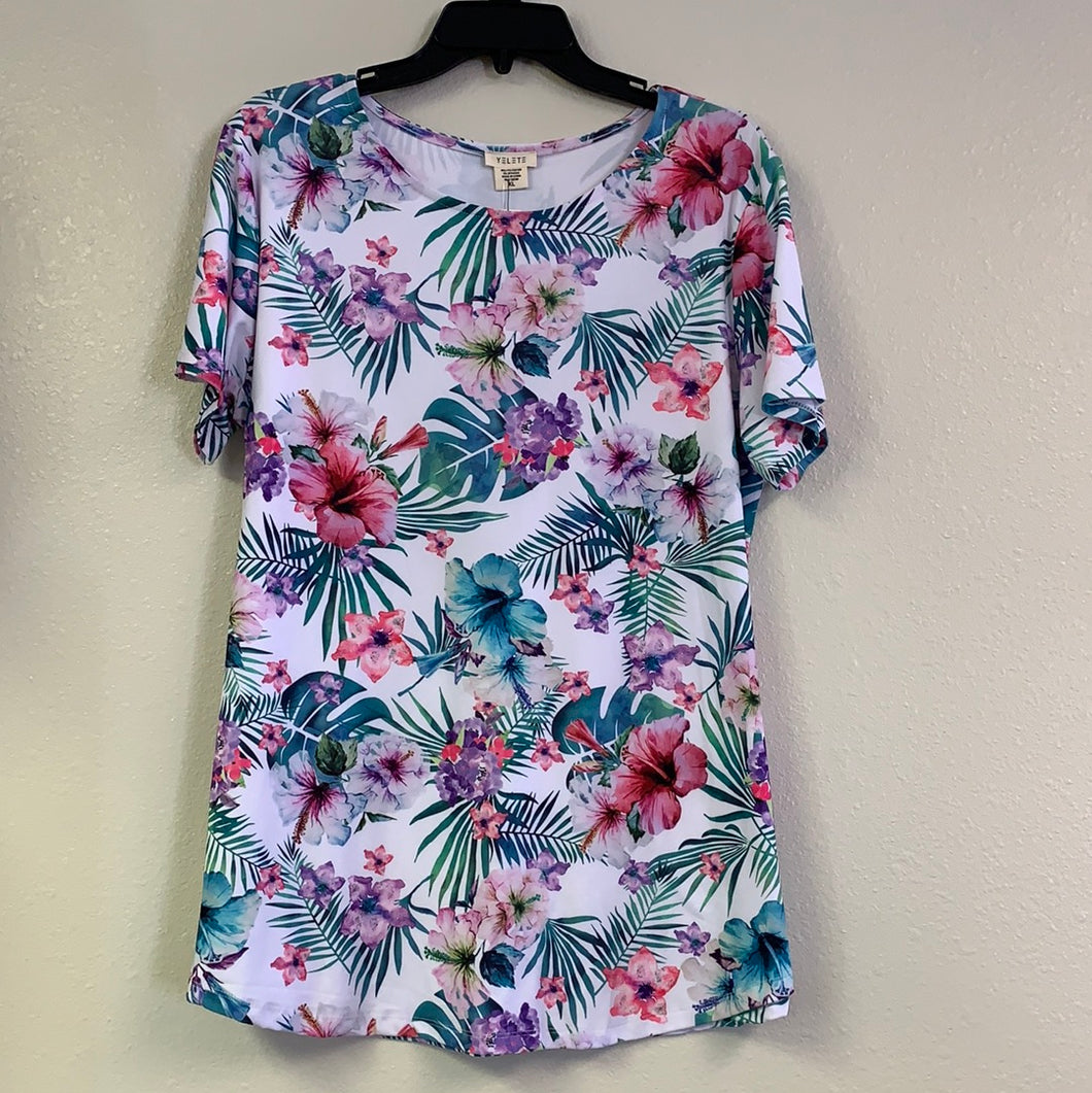 Women’s Plus Spring Floral Top